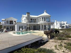 Bazen u ili blizu objekta The Lighthouse Yzerfontein