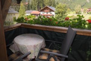 Balkon lub taras w obiekcie Ferienhaus Tannenblick