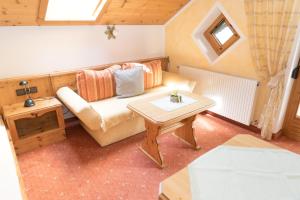 Część wypoczynkowa w obiekcie Ferienhaus Tannenblick