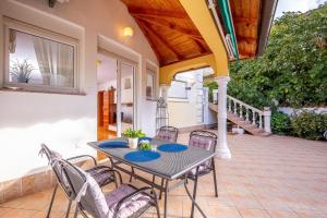 Balkón nebo terasa v ubytování Apartments Lulic