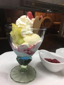 Hrana u pansionu ili u blizini