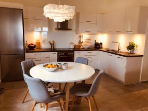 Kjøkken eller kjøkkenkrok på Luxus Tholos Bay