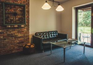 Posedenie v ubytovaní Hotel Dwa Księżyce