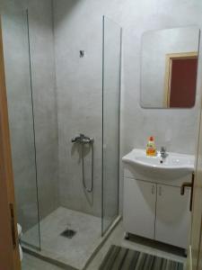 Bilik mandi di Bed&Breakfast INTERMEZZO CAFFE