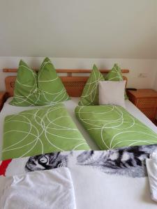 Кровать или кровати в номере Meissnitzerhof