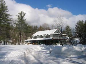 Gallery image of Trails End Inn in Keene Valley