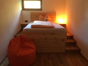 Postel nebo postele na pokoji v ubytování Kleines Paradies Montafon