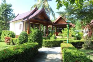 Zahrada ubytování Rasa sayang Resort - SHA Certificate