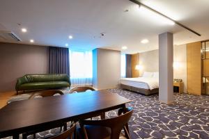 Gallery image of Hotel tt Seomyeon in Busan