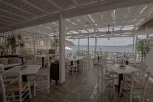 Restaurace v ubytování Kohylia Beach Guest House