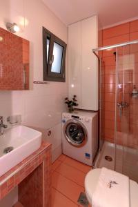 Ванна кімната в Alisahni Villa & Suite