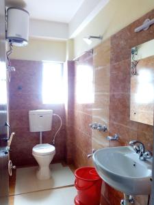 Kúpeľňa v ubytovaní HOTEL NILADRII GALAXY