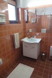 Ein Badezimmer in der Unterkunft Comfort and Views