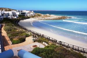 Foto da galeria de On the Beach 2 em Langebaan