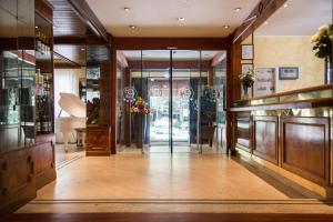 Vstupní hala nebo recepce v ubytování Grand Hotel del Parco