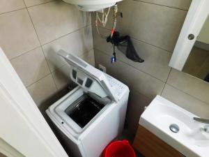 Ένα μπάνιο στο GMID IMMO Casa las Camelias +30 φωτογραφίες