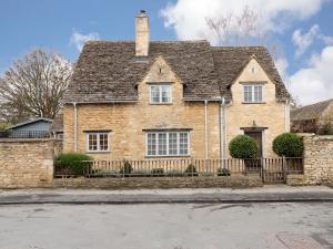 Gallery image of Church Cottage in Burford