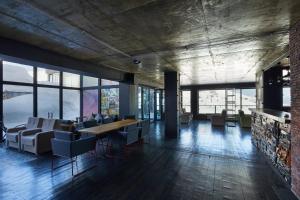 TV a/nebo společenská místnost v ubytování Apartment N506 Gudauri Loft