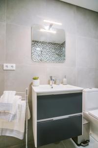 Vonios kambarys apgyvendinimo įstaigoje Lechartier Oporto apartments 2