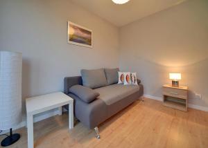 Posedenie v ubytovaní Apartamenty EverySky Karpacz - Wilcza 3F_P