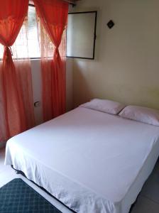 Postel nebo postele na pokoji v ubytování Hotel B & C
