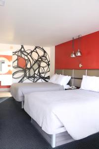 Postel nebo postele na pokoji v ubytování University Inn + 32 fotografií