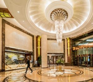 Vstupní hala nebo recepce v ubytování Minyoun Chengdu Kehua Hotel – Member of Preferred Hotels & Resorts + 35 fotografií