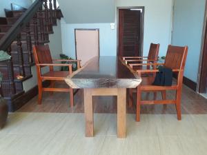 Gallery image of Mama Leurth Sunset Guesthouse in Don Det