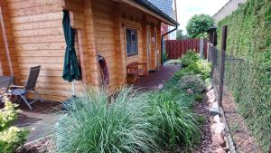 Ein Garten an der Unterkunft Spreewaldhäuser Wiesner