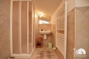 Kúpeľňa v ubytovaní Country House + 20 fotografií