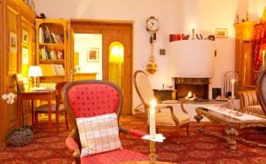 Posezení v ubytování Hotel Villa Post