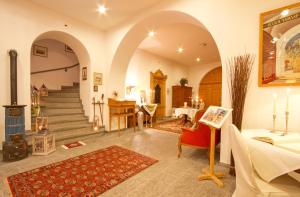Posezení v ubytování Hotel Villa Post