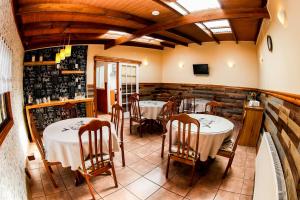 Ресторант или друго място за хранене в Hotel Albatros