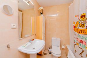 Photo de la galerie de l'établissement Apartamento Turístico La Vega, à Antequera