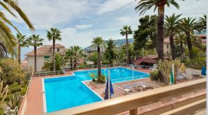Вид на бассейн в Nyala Suite Hotel или окрестностях