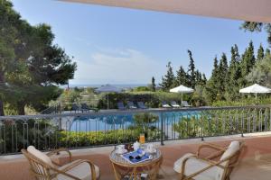 The swimming pool at or close to Villa Loutraki Sunset