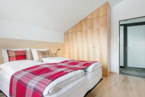 Postel nebo postele na pokoji v ubytování Ascot Penthouse 160 m2 Matterhorn View