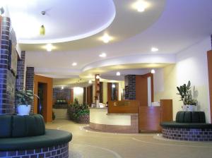 The lobby or reception area at Kompleks Hotelowy Logos