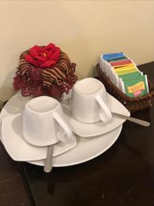 Coffee and tea making facilities at Cusco Bed and Breakfast