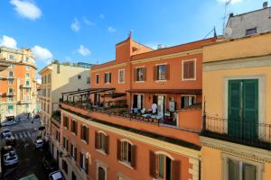 Gallery image of Monti charming apartment - Rome short let Service in Rome