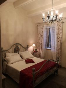 A bed or beds in a room at B&B Col di Piagge