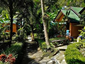 Zahrada ubytování Anawin Bungalows