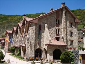 Building kung saan naroon the country house