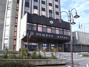 a building with a sign on the front of it at Apartment Pier in Varna City +2 photos