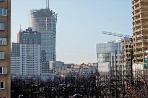 Widok na miasto Warszawa z tego apartamentu