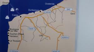 een kaart van de voorgestelde route voor de voorgestelde uitbarstingen bij Equihen Plage Maison 83 in Équihen-Plage