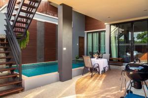 Μπαλκόνι ή βεράντα στο KG Private Pool Villas Soi 9