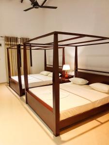 Кровать или кровати в номере Livinya Holiday Resort
