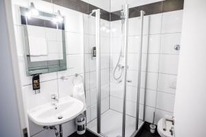 Fotografie z fotogalerie ubytování Hotel Leo v destinaci Eggenstein-Leopoldshafen