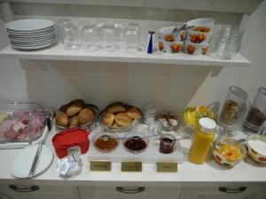 Cibo presso l'affittacamere o nelle vicinanze